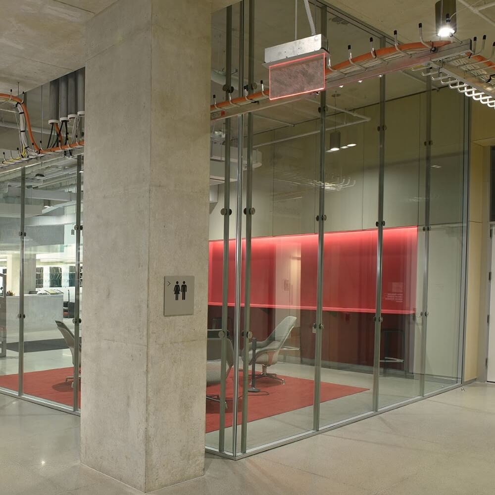 Aluminum door